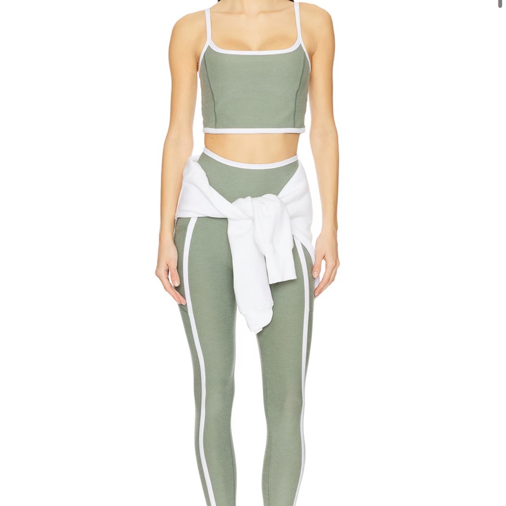 Spacedye New Moves set in Grey Sage Heather & Cloud White